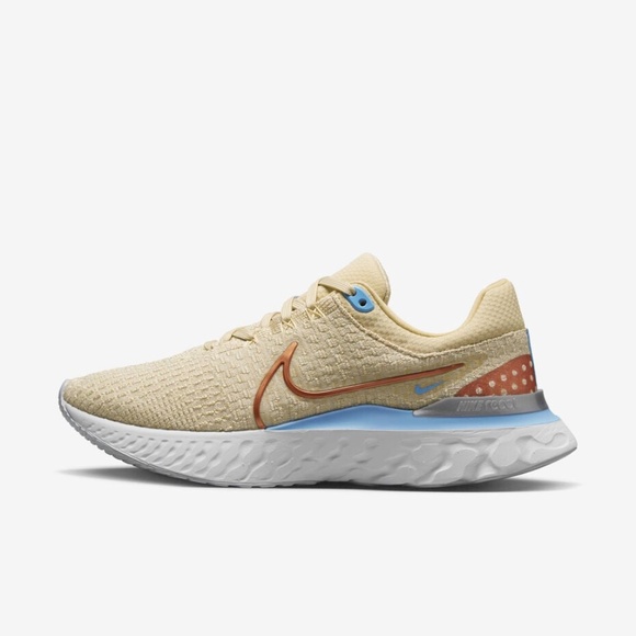 Women's Nike React Infinity Run Flyknit 3, Size 10, Brand New and Never Worn - Picture 2 of 11
